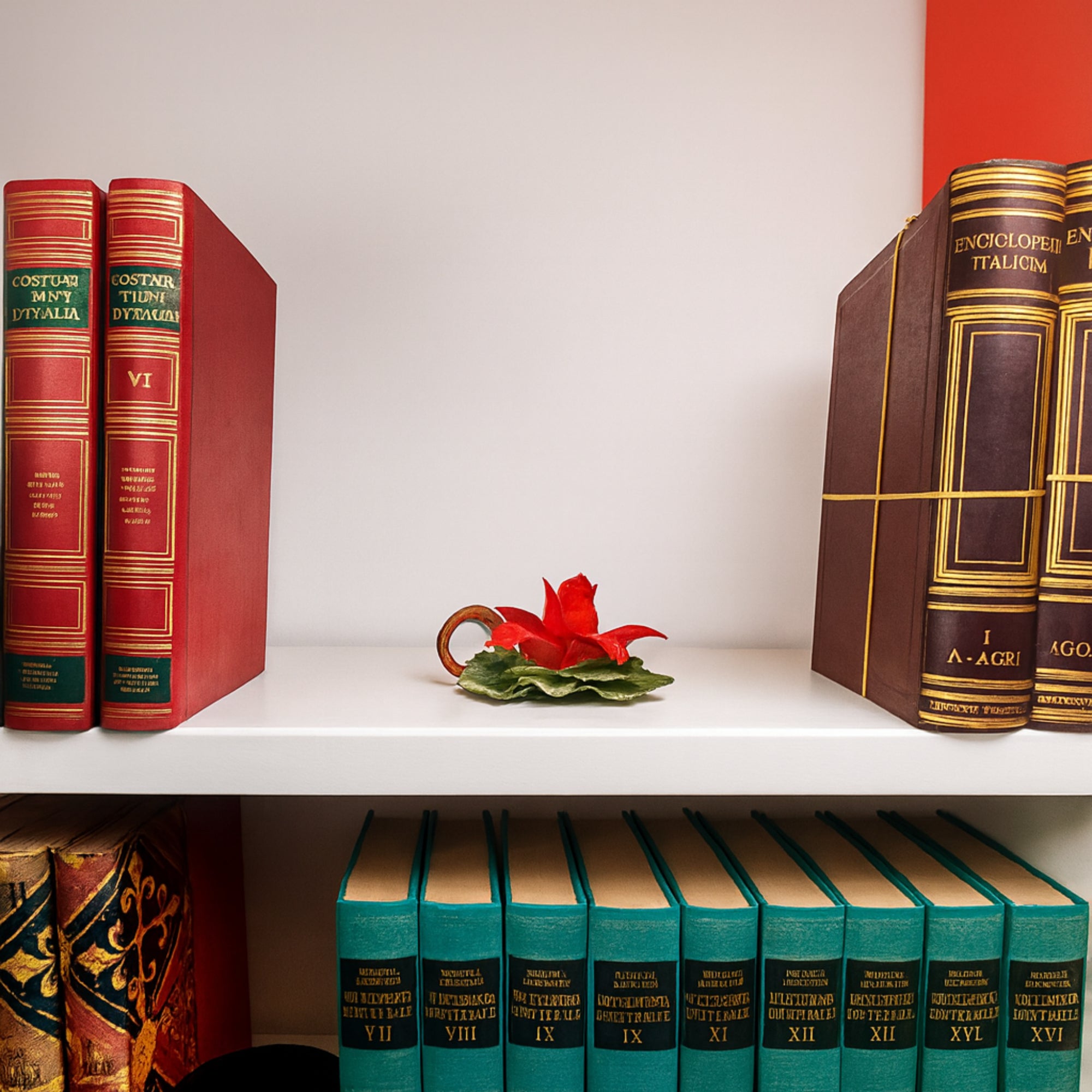 Portacandela dalla Real Fabbrica Porcellana Capodimonte Fiore Rosso