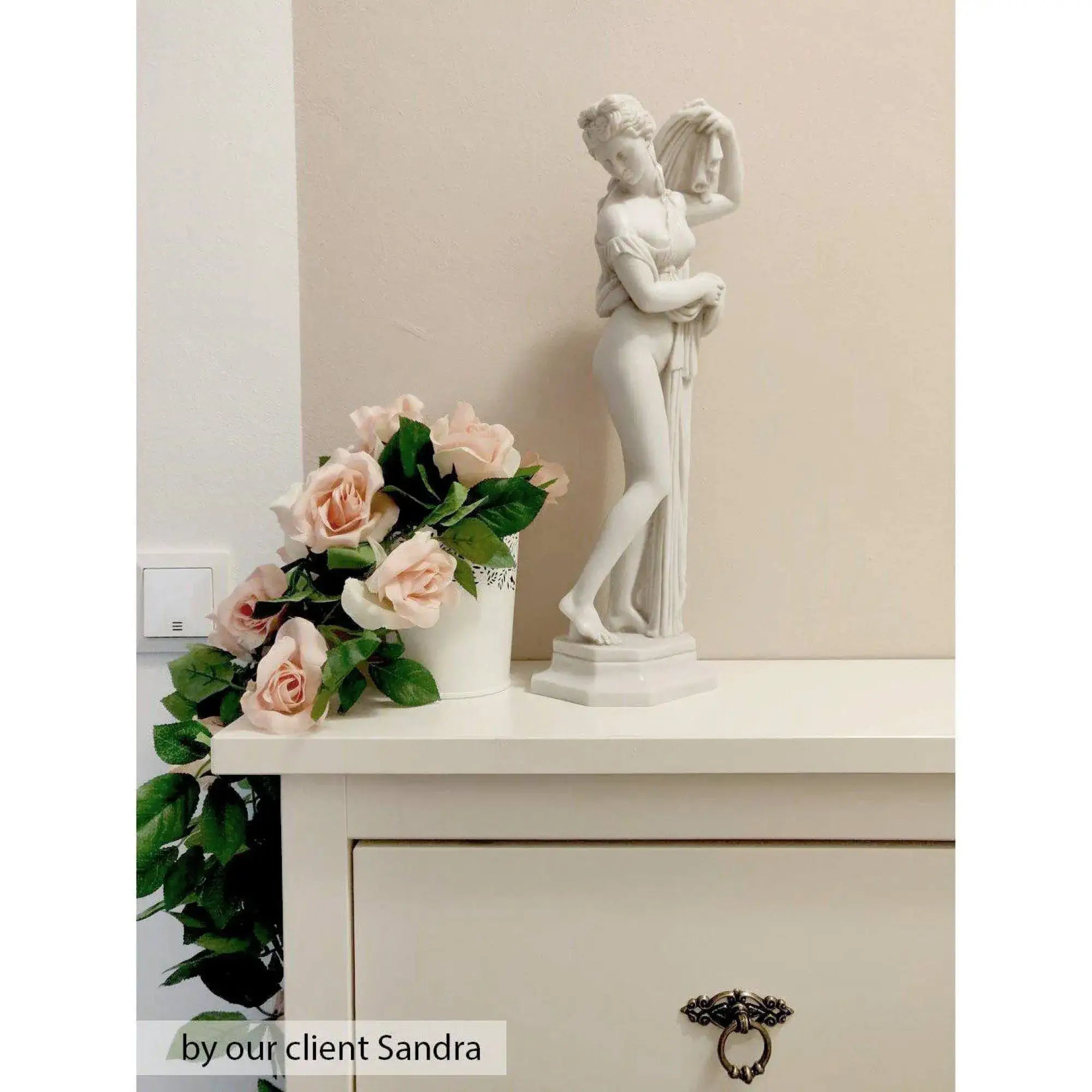 Statua in marmo di Afrodite Callipigia